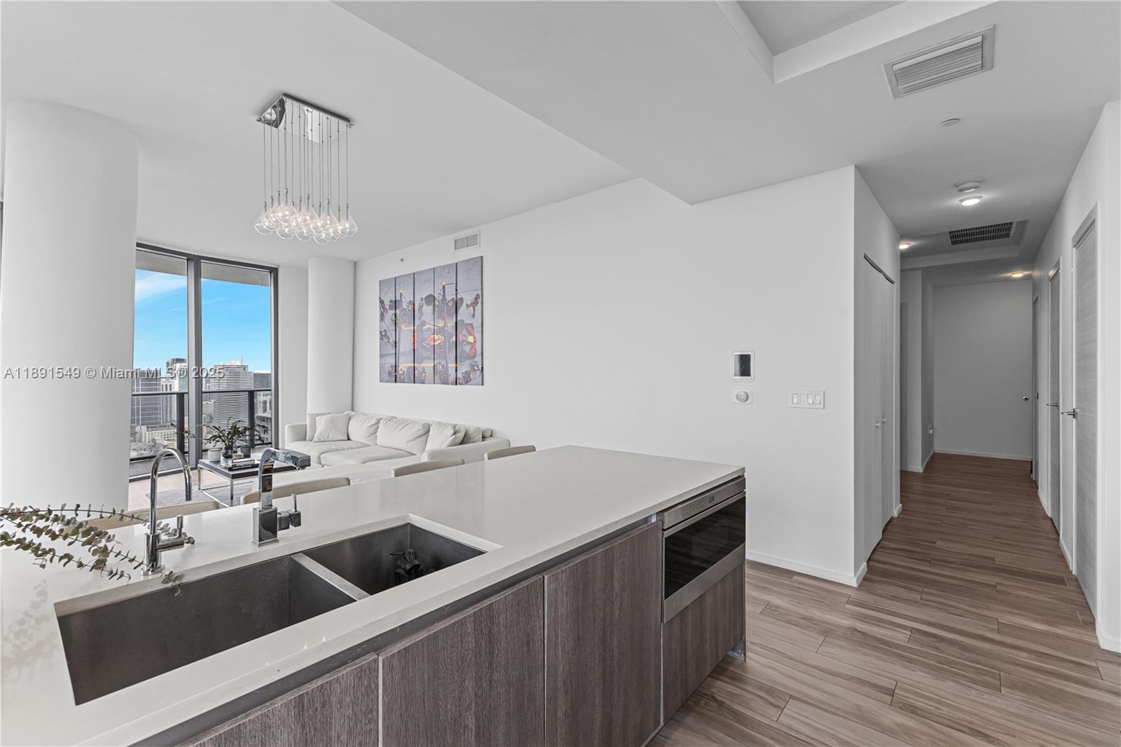 801 SMA RESIDENCES CONDO - Residential Lease