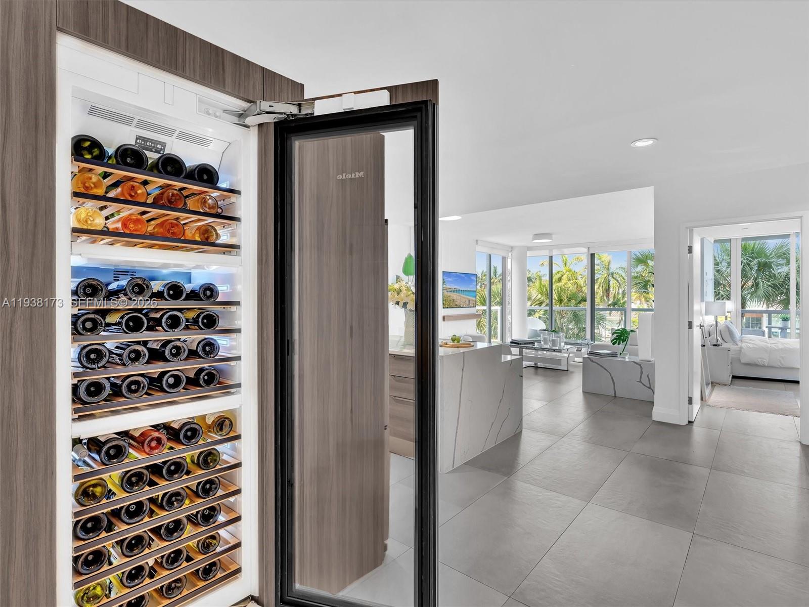 9940 W Bay Harbor Dr 3G-S