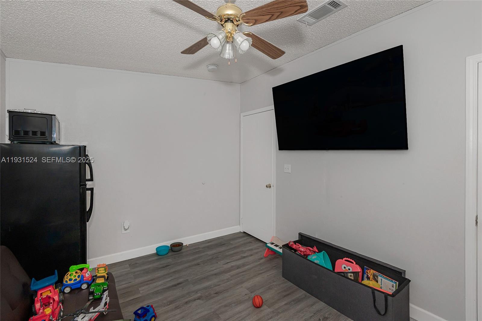 COCOWALK ESTATES - Residential