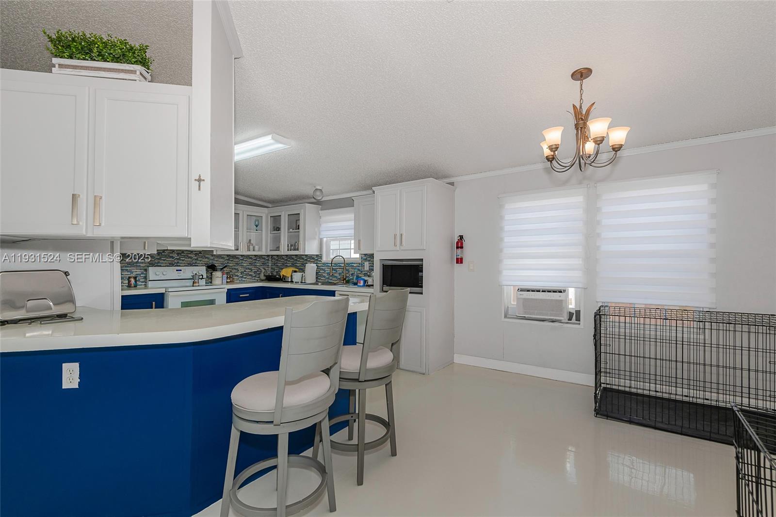 COCOWALK ESTATES - Residential