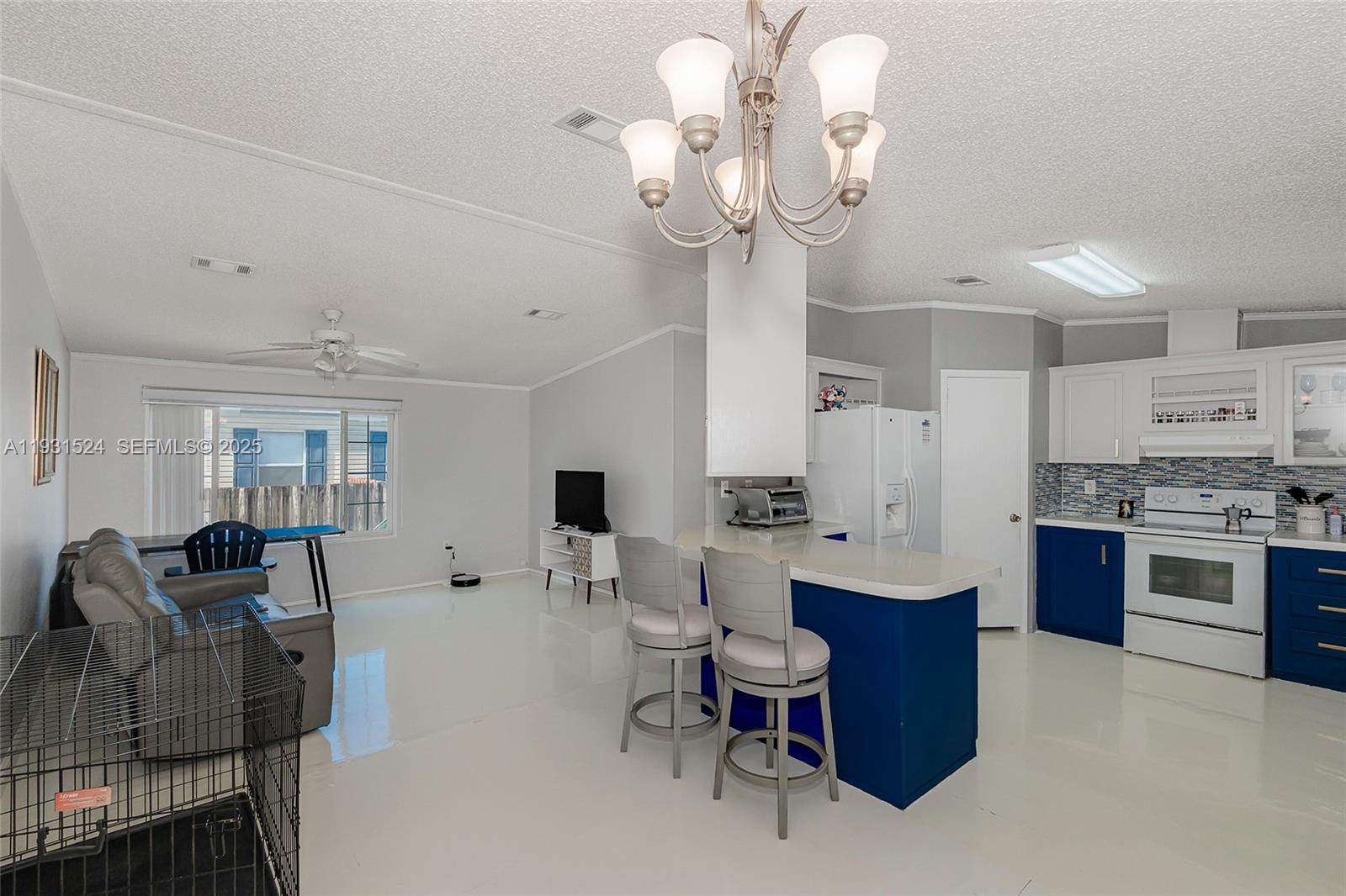 COCOWALK ESTATES - Residential