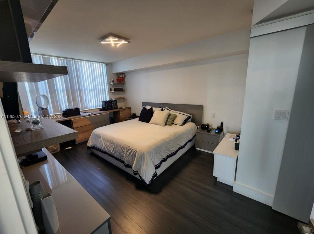 19501 W Country Club Dr 1508