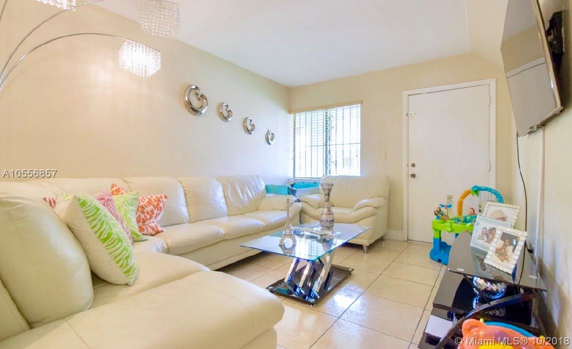 CORANES CONDO #2 - Residential