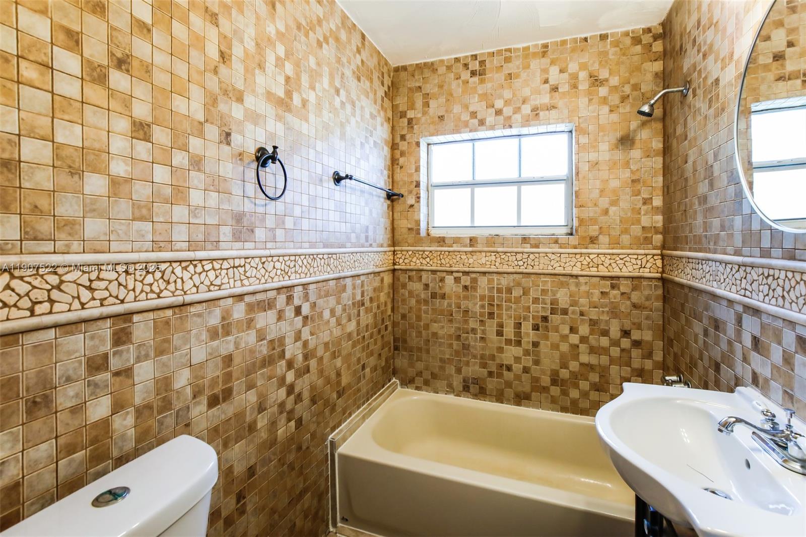 NORWOOD 3 ADDN SEC 1 - Residential Lease