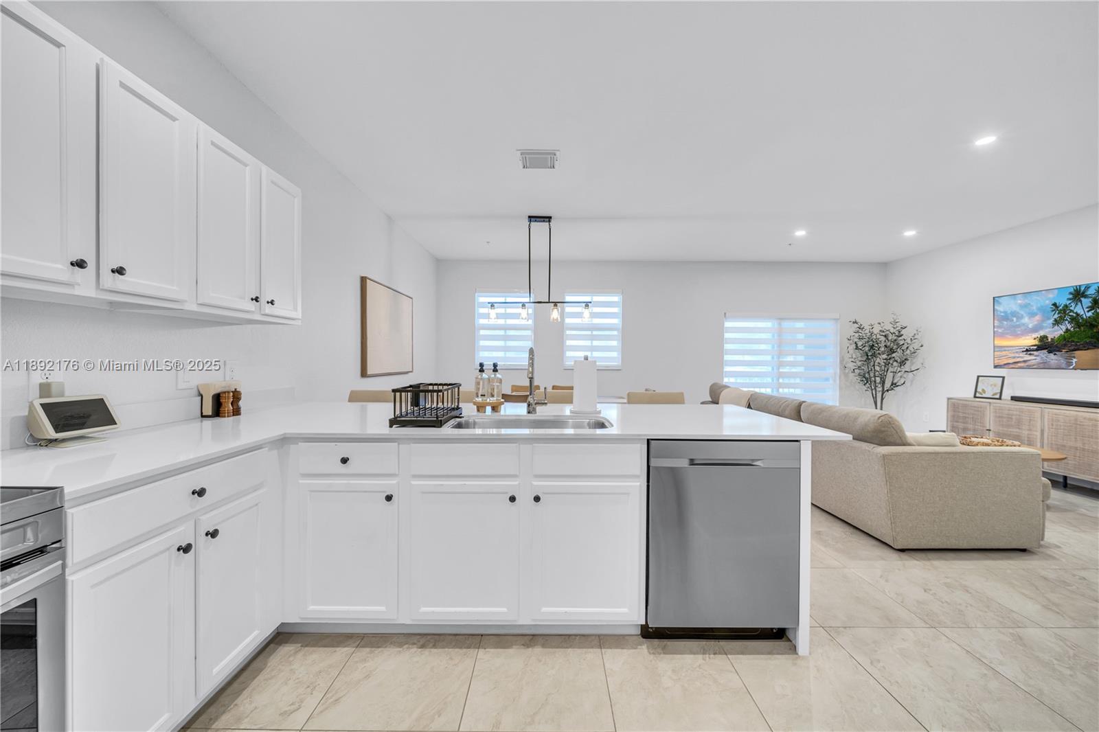 CENTURY PARK WEST - Residential