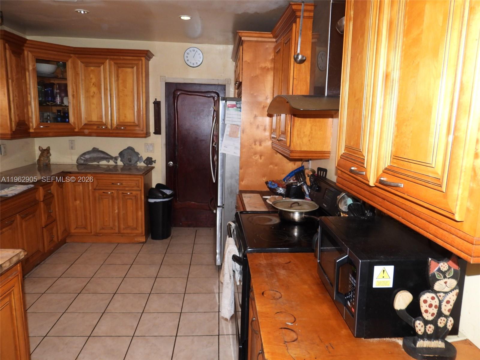 BISCAYNE LAKE VIEW - Residential