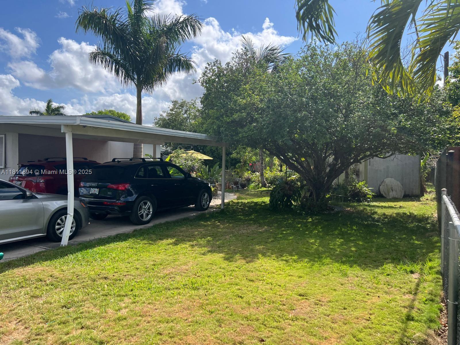 900 NW 14th Ave