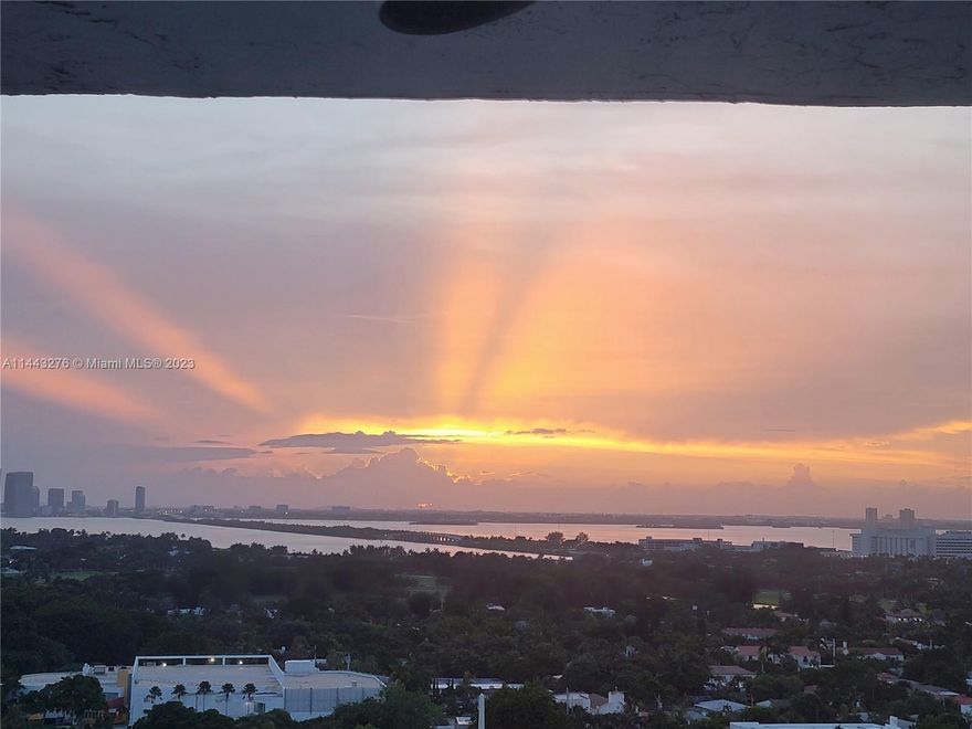 JUST REDUCED! Direct Beachfront Condo with Incredible Sunset Views of Biscayne Bay, overlooking tropical lush palm trees & golf course of Miami Beach from this 2 bed/ 2 bath - 1645 sqft condo. Luxury Italian Custom Cabinetry throughout the kitchen and closets. Remodeled kitchen and bathrooms. Impact Windows & Doors. Direct Beach Access to a quiet, white sand beach! New Boardwalk goes for miles, great for biking/running/skating. This is the Perfect location between South Beach & Mid Beach. Laundry Room for bldg, no washer/dryer in unit. Easy access to Restaurants, Shopping, 20 min to MIA airport. Easy to Show!
