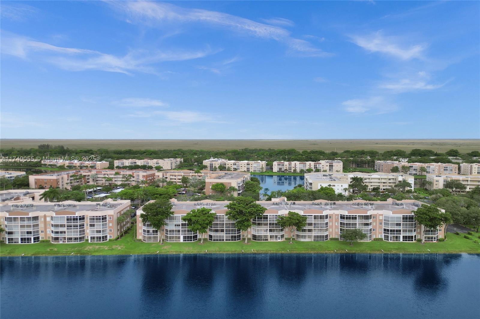 GRANVILLE KING'S POINT - Residential