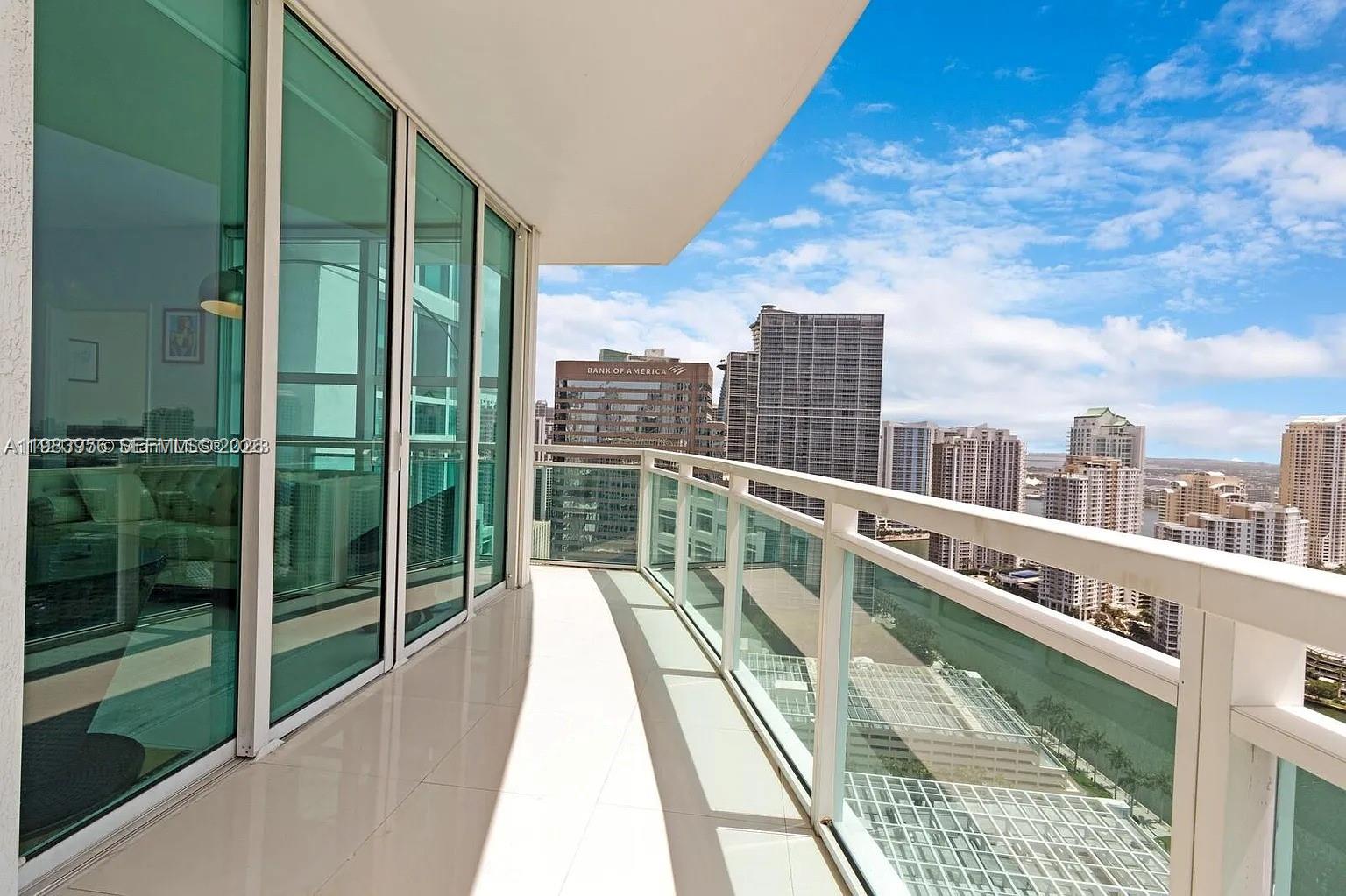 THE PLAZA 851 BRICKELL CO - Residential Lease