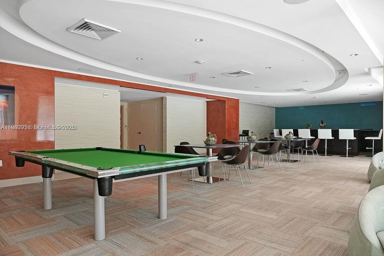 THE PLAZA 851 BRICKELL CO - Residential Lease