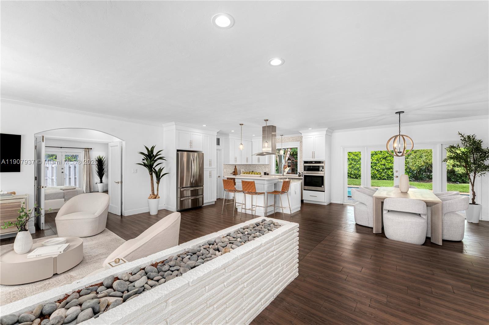 PALMETTO ROAD ESTS - Residential