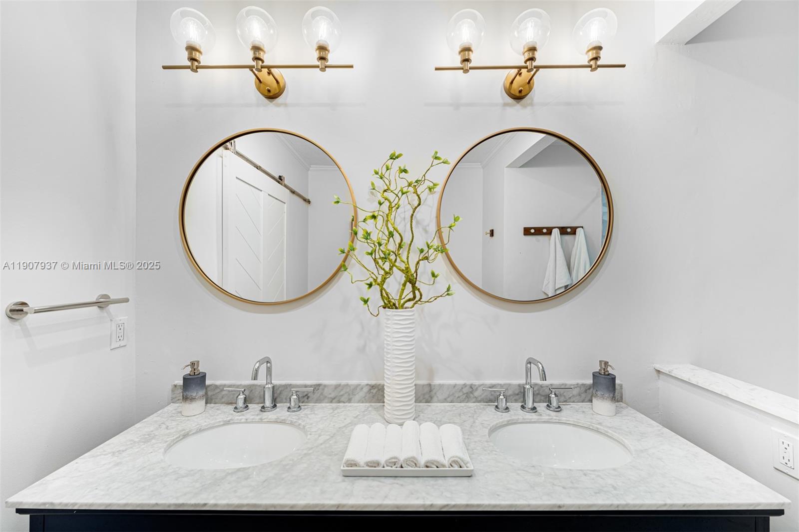 PALMETTO ROAD ESTS - Residential