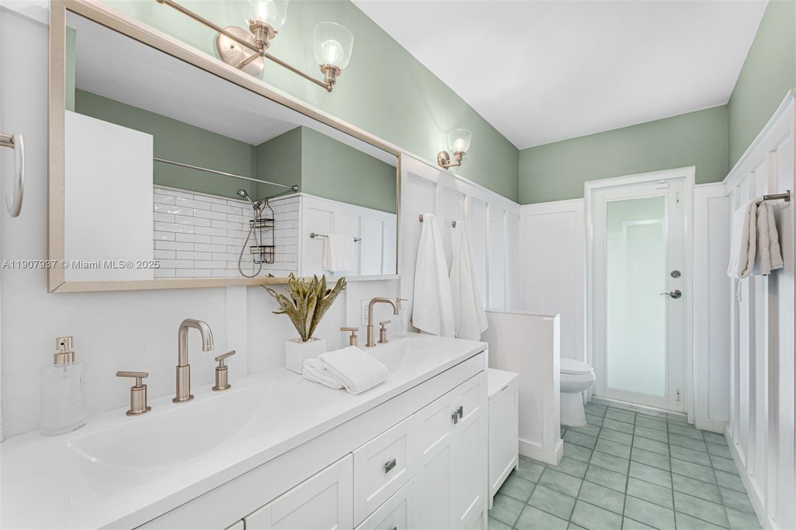 PALMETTO ROAD ESTS - Residential