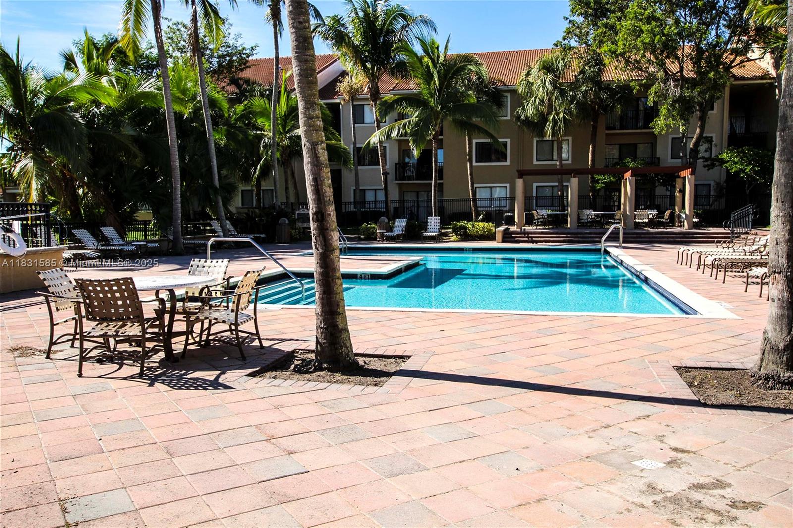 VISCONTI CONDO - Residential Lease