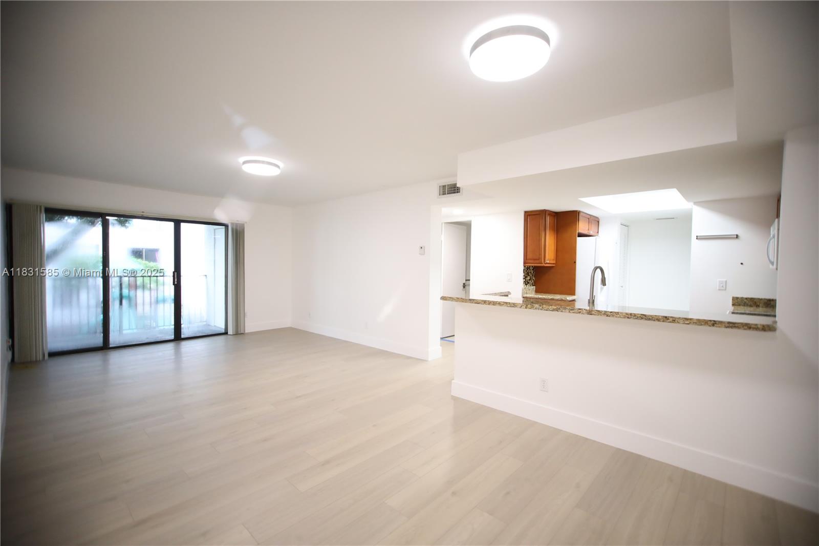 VISCONTI CONDO - Residential Lease