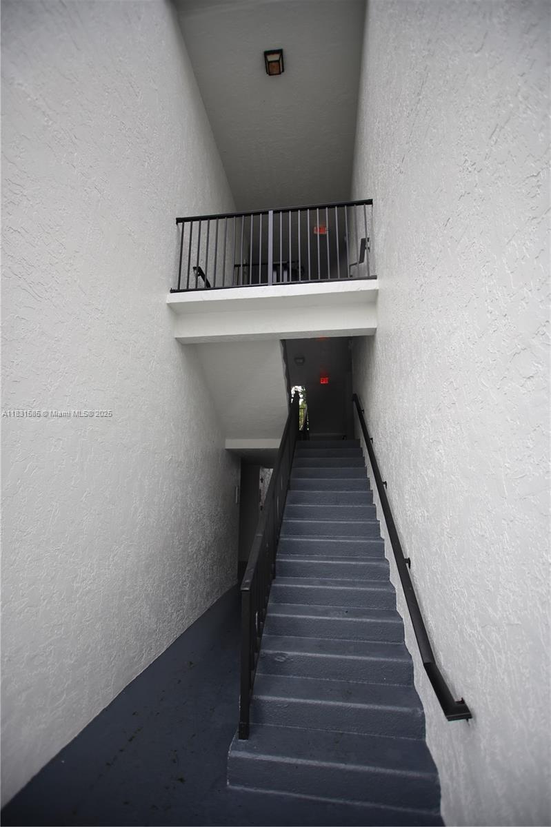 VISCONTI CONDO - Residential Lease