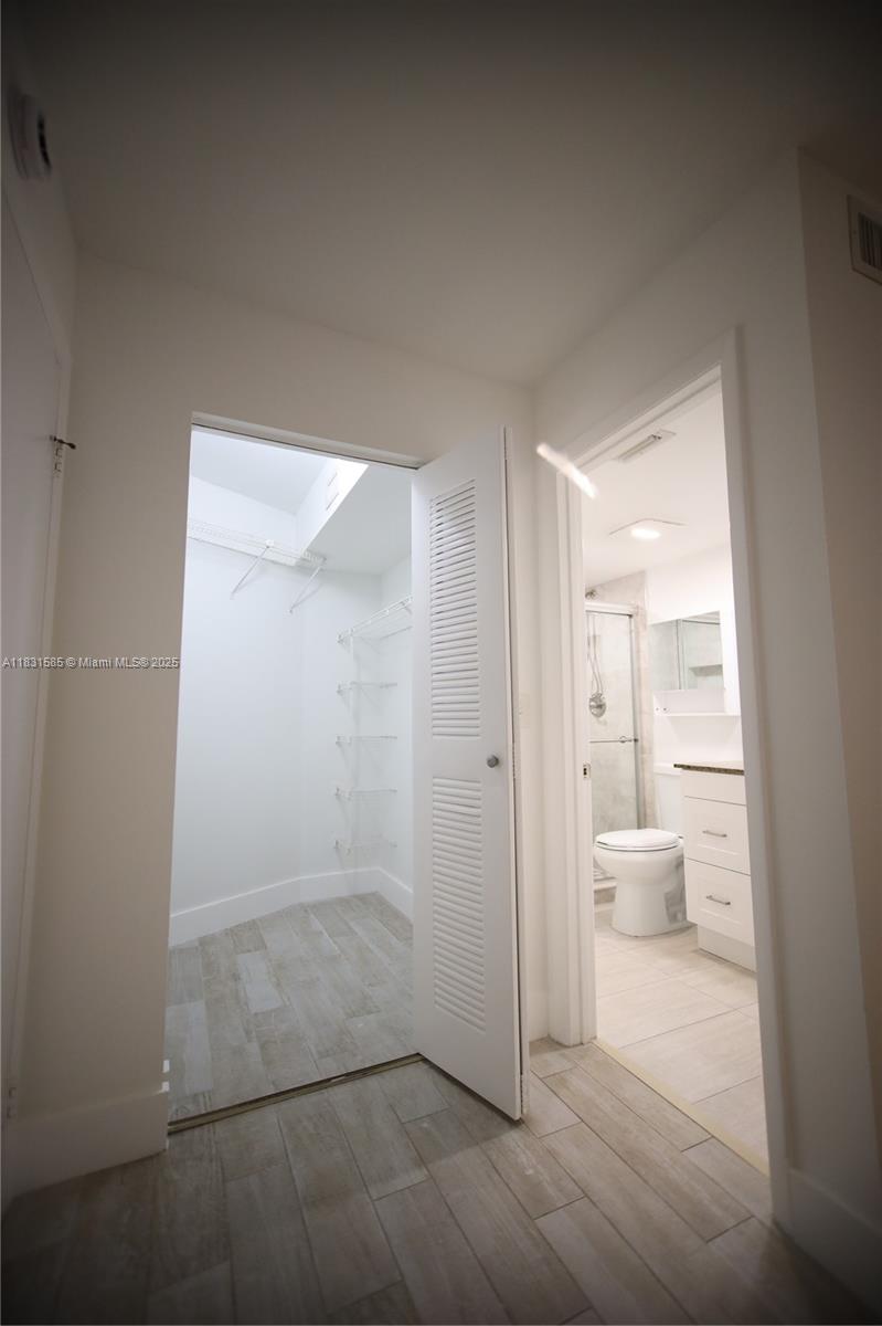 VISCONTI CONDO - Residential Lease