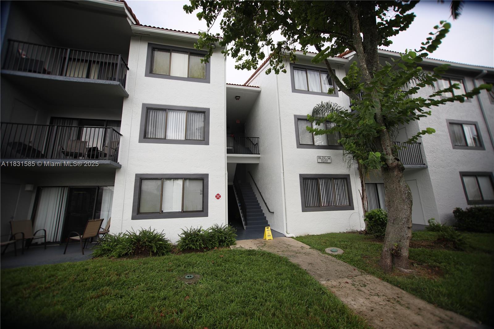 VISCONTI CONDO - Residential Lease