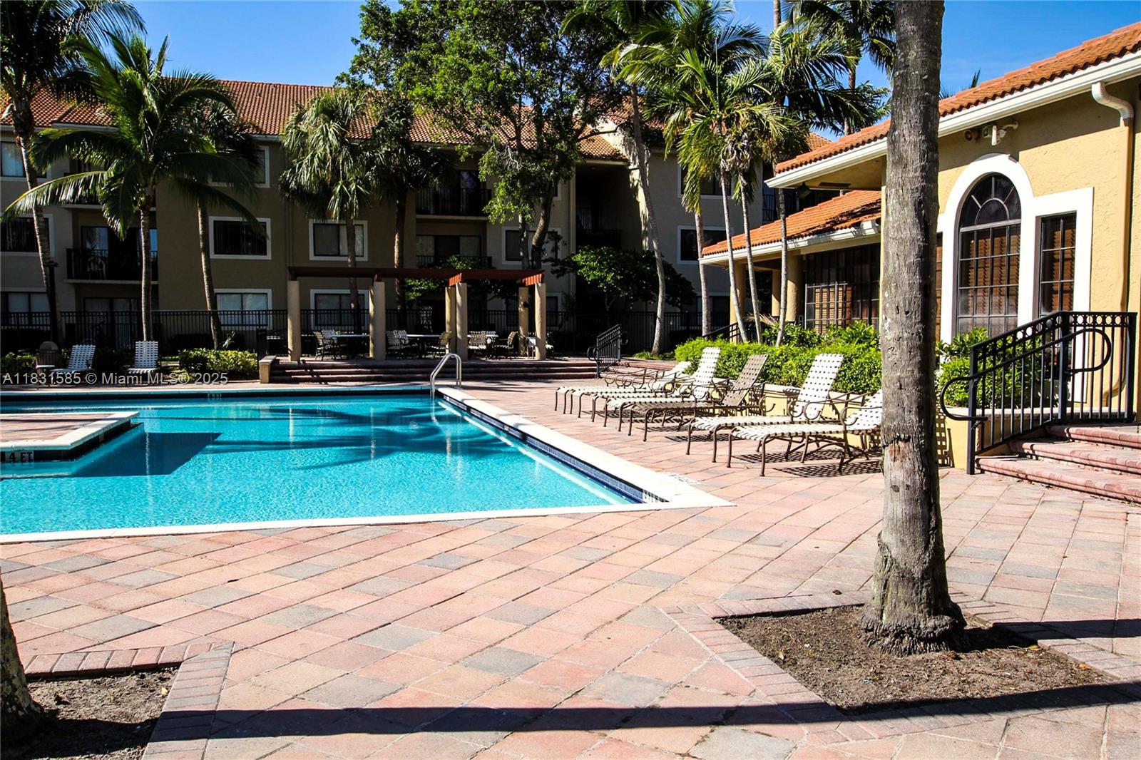 VISCONTI CONDO - Residential Lease