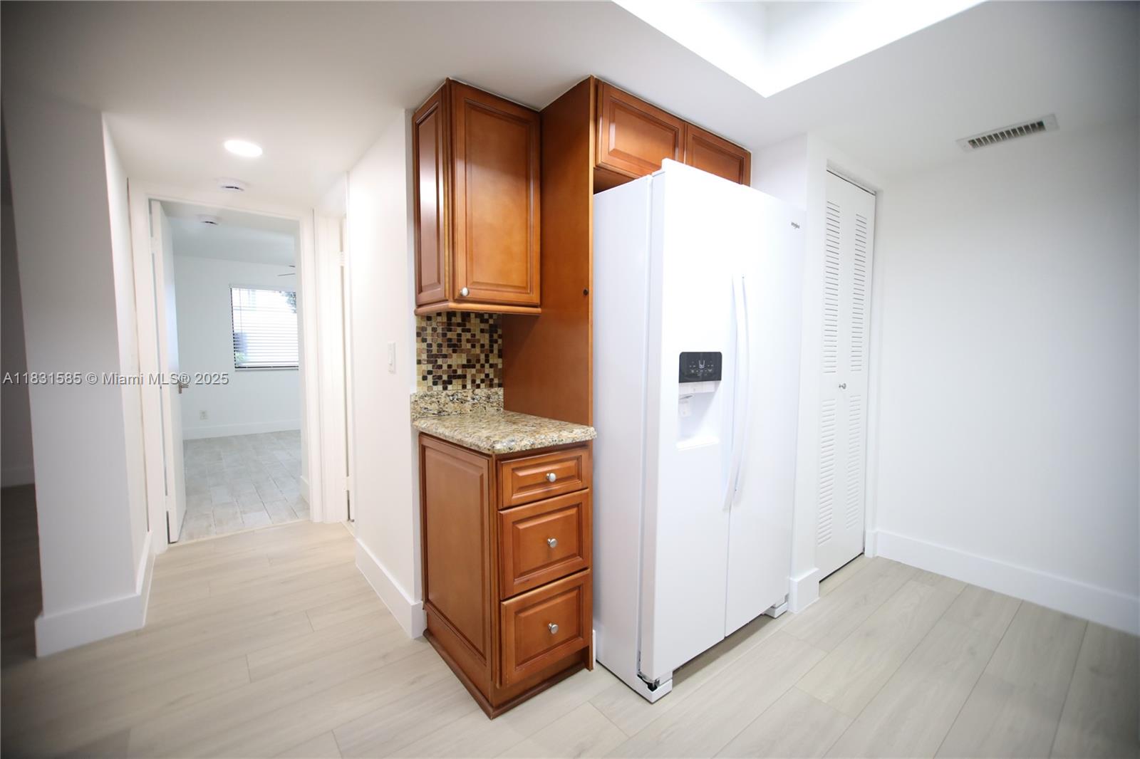 VISCONTI CONDO - Residential Lease