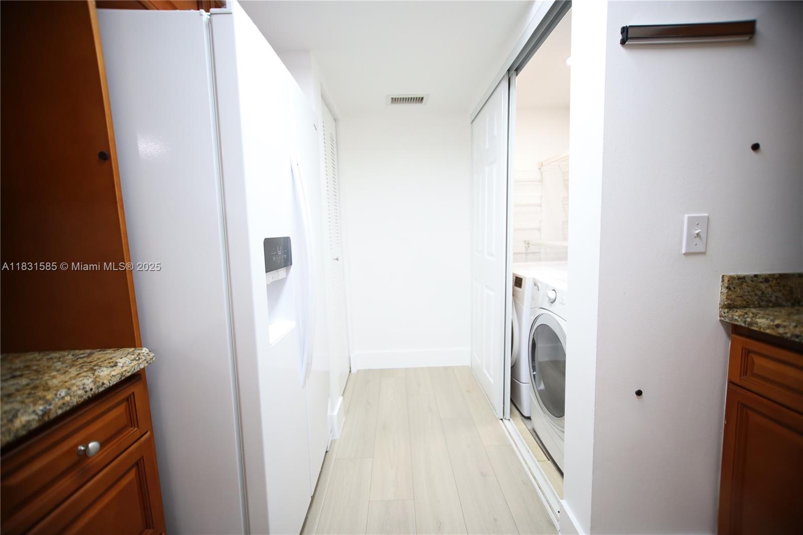 VISCONTI CONDO - Residential Lease