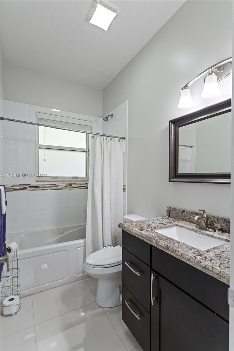 DANIA HEIGHTS - Residential