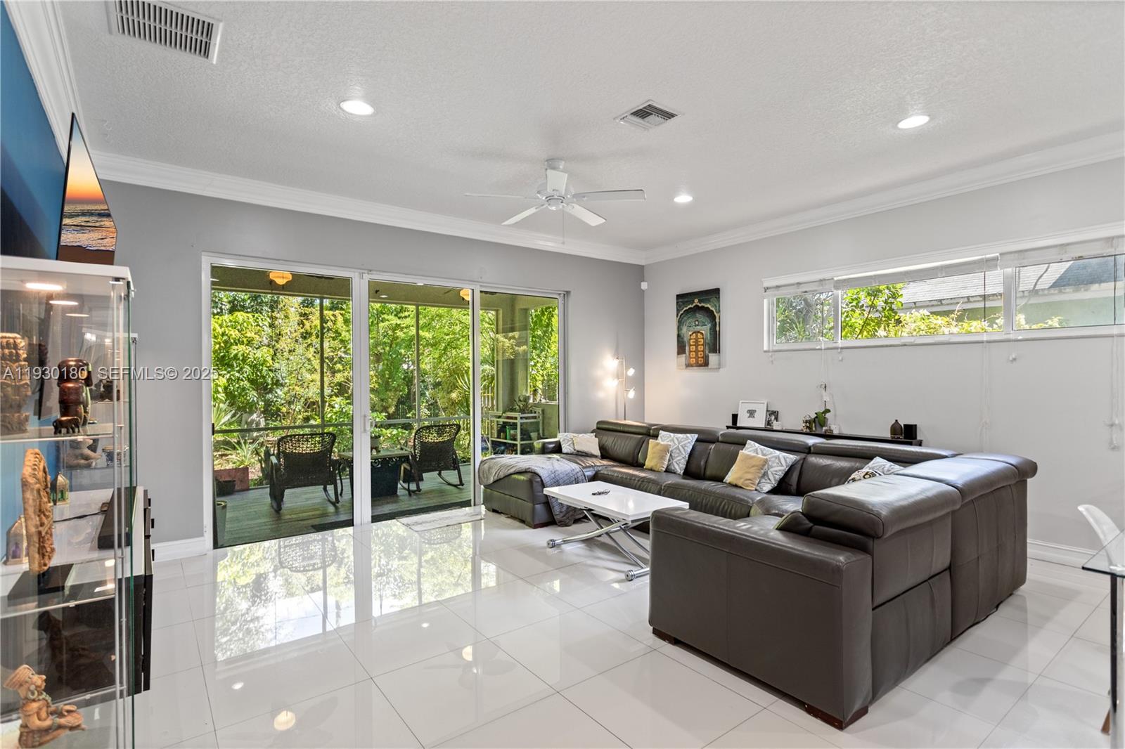 DANIA HEIGHTS - Residential