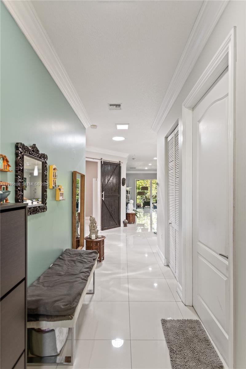 DANIA HEIGHTS - Residential