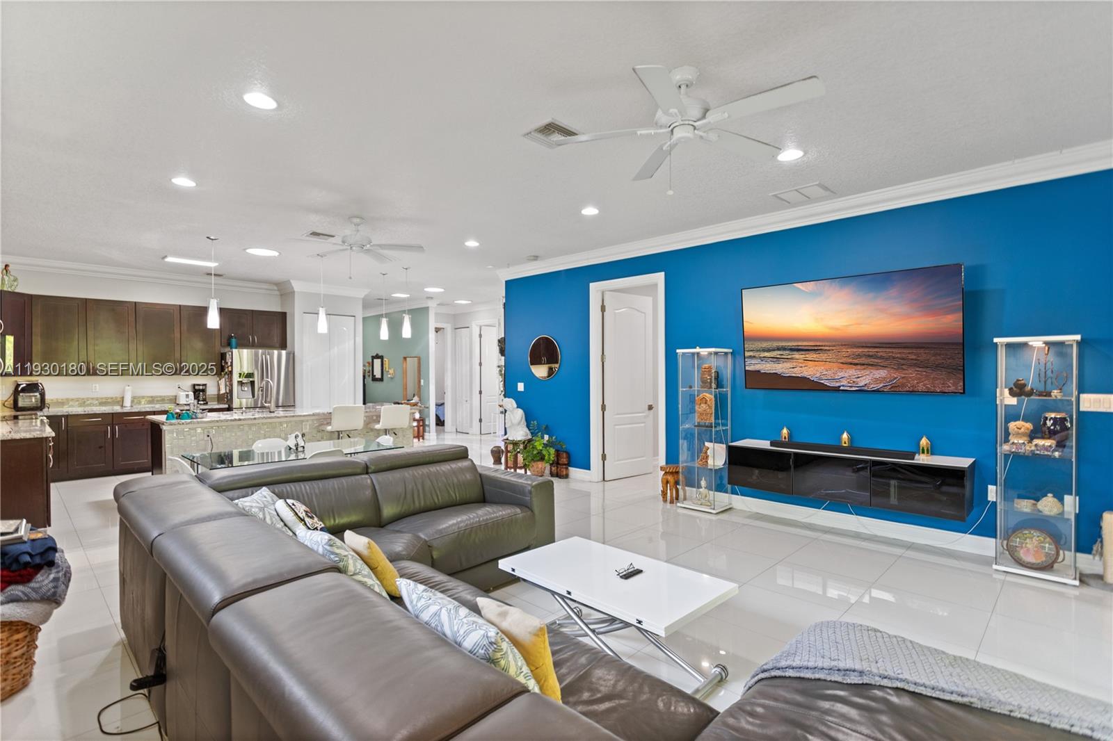 DANIA HEIGHTS - Residential