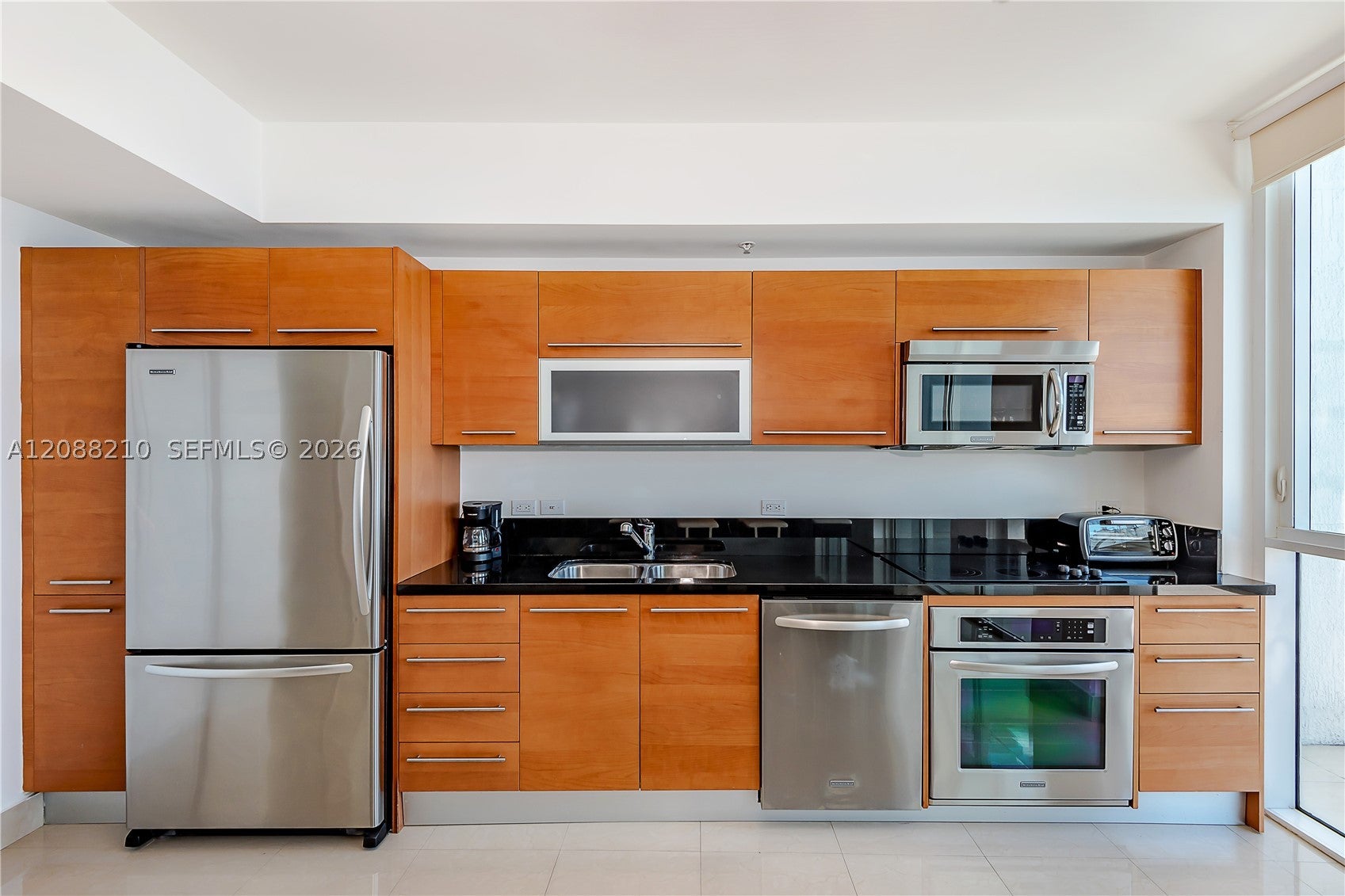 253 NE 2nd St 3105