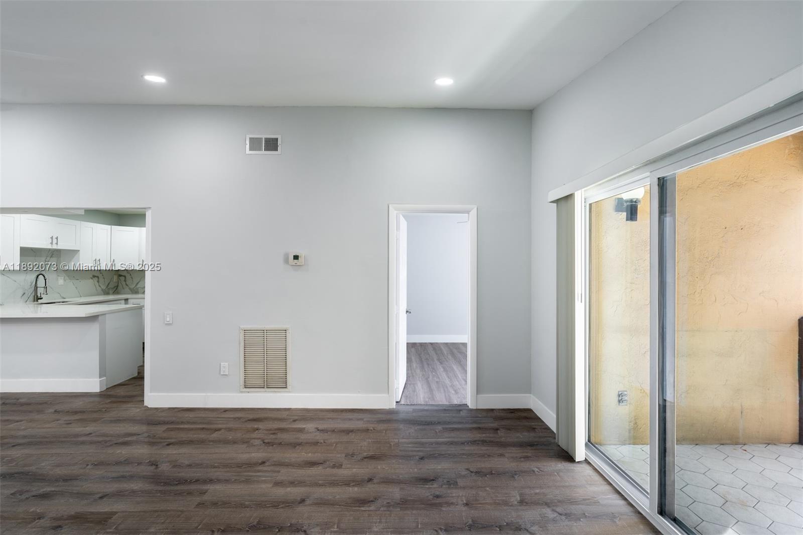 SNAPPER VILLAGE CONDO PHA - Residential Lease