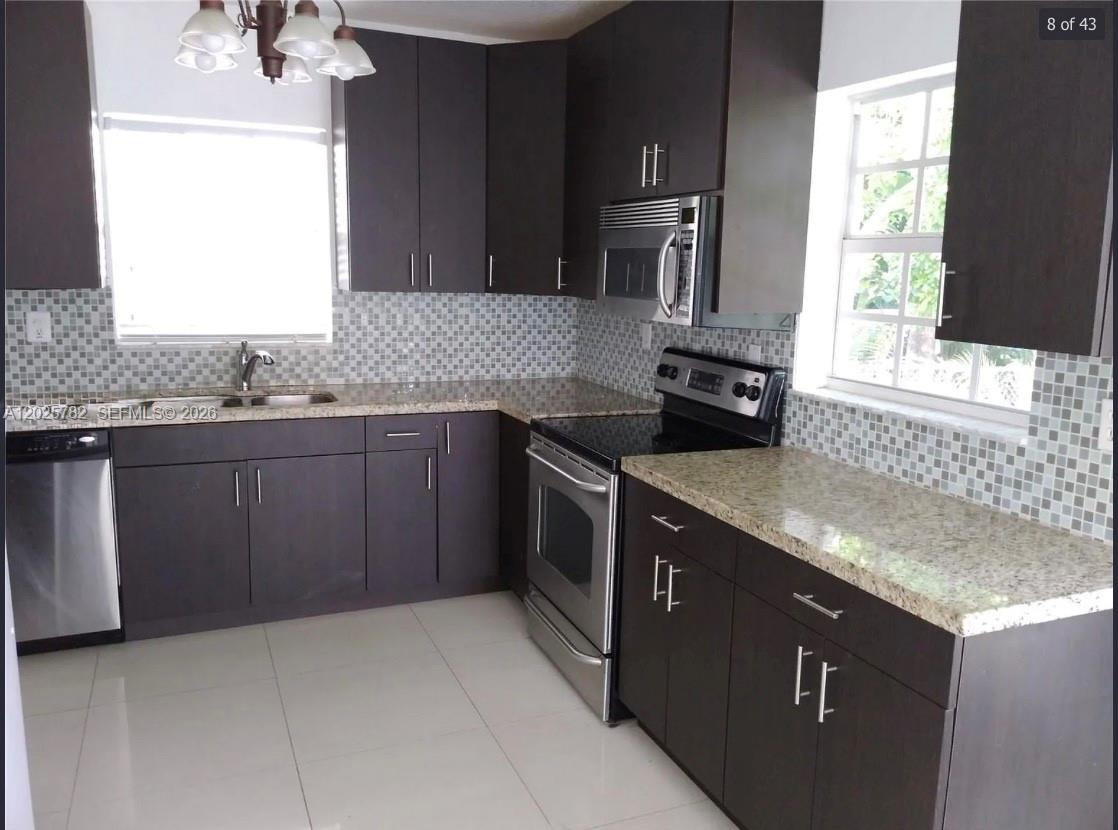CORAL GABLES GRANADA SEC - Residential