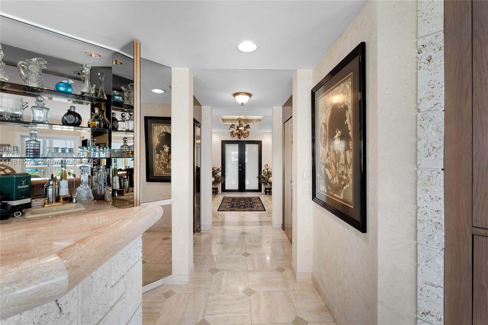 FISHER ISLAND - Residential