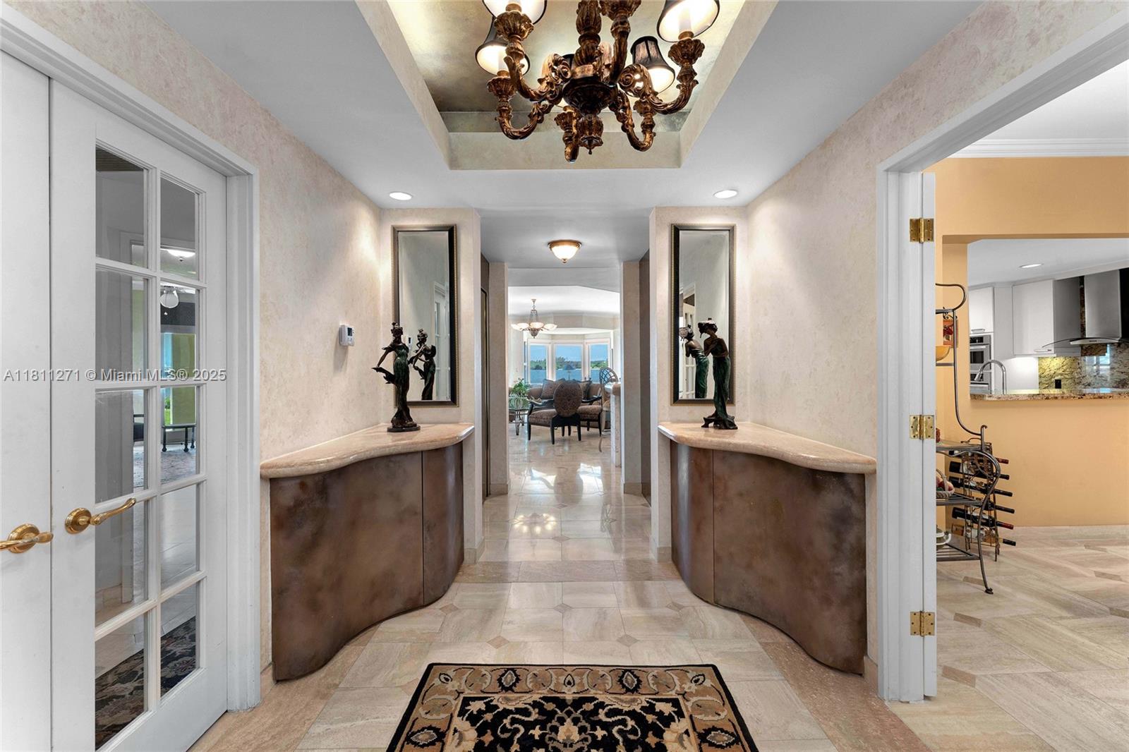 FISHER ISLAND - Residential