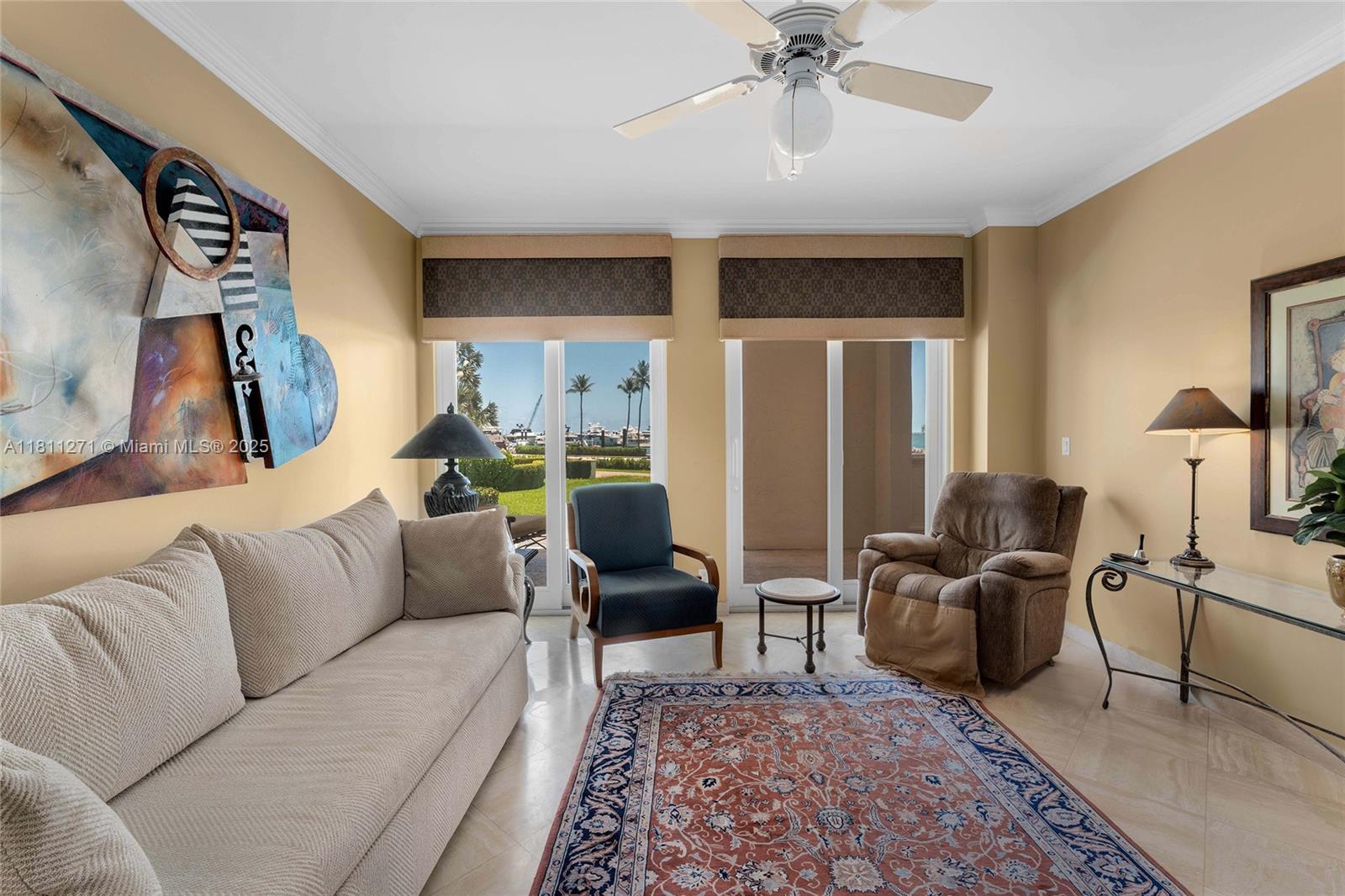 FISHER ISLAND - Residential