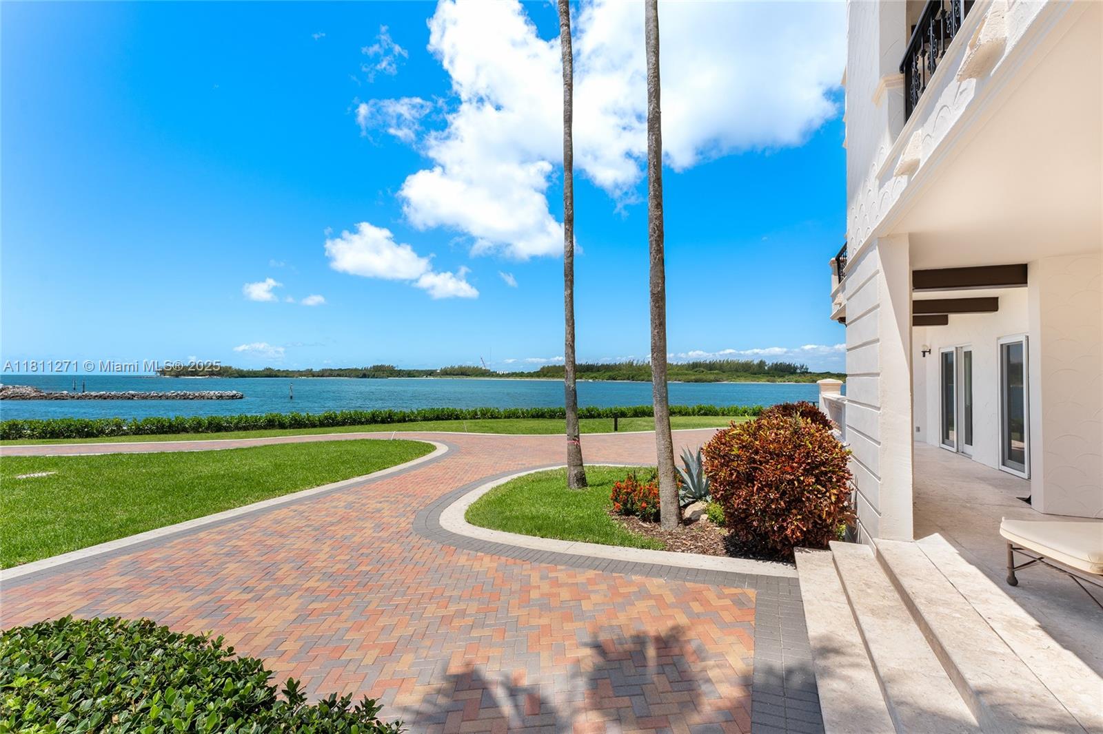FISHER ISLAND - Residential