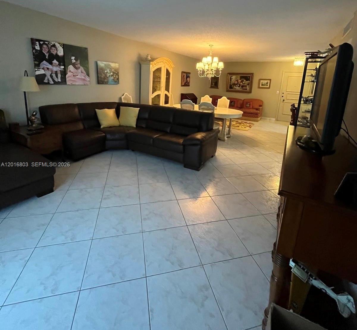 CAMBRIDGE TOWERS CONDO - Residential