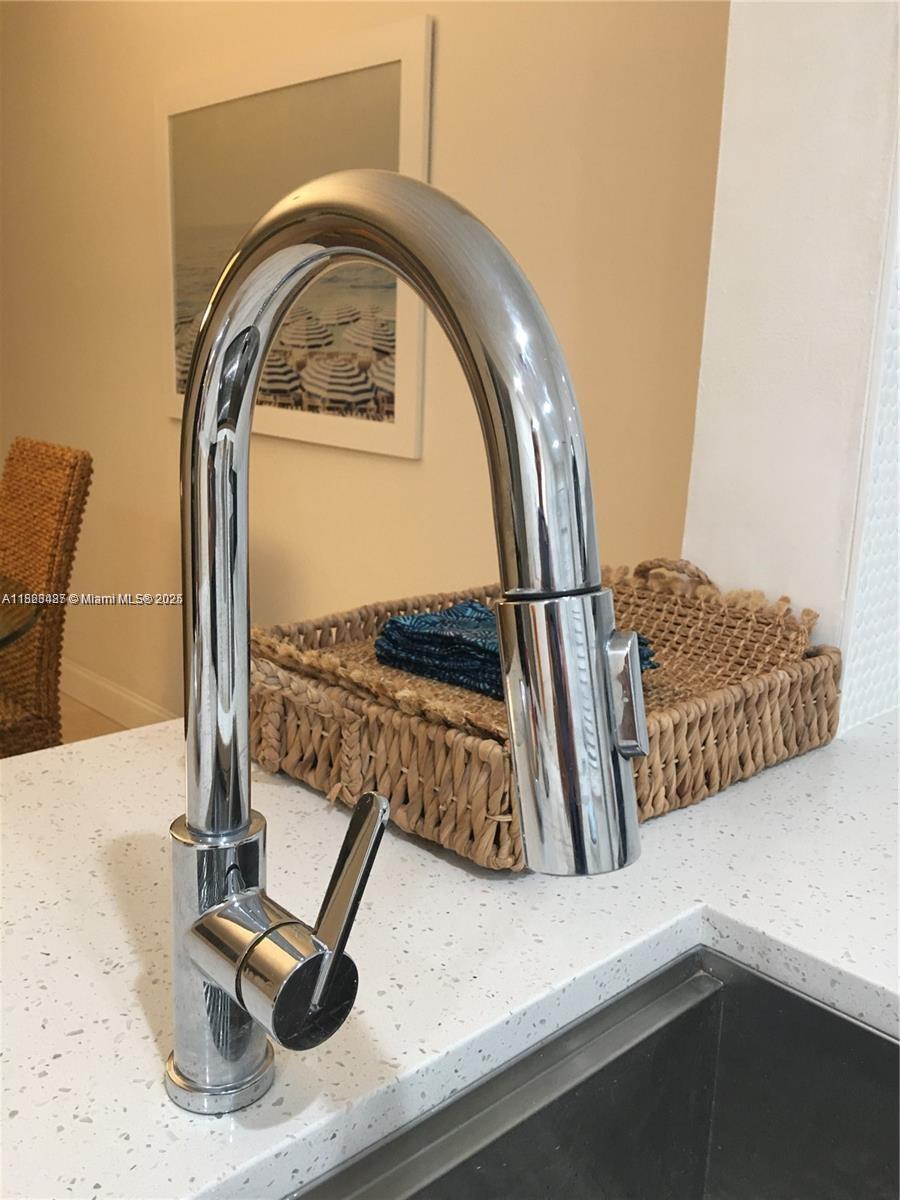 OCEAN HARBOUR CONDOMINIUM - Residential Lease