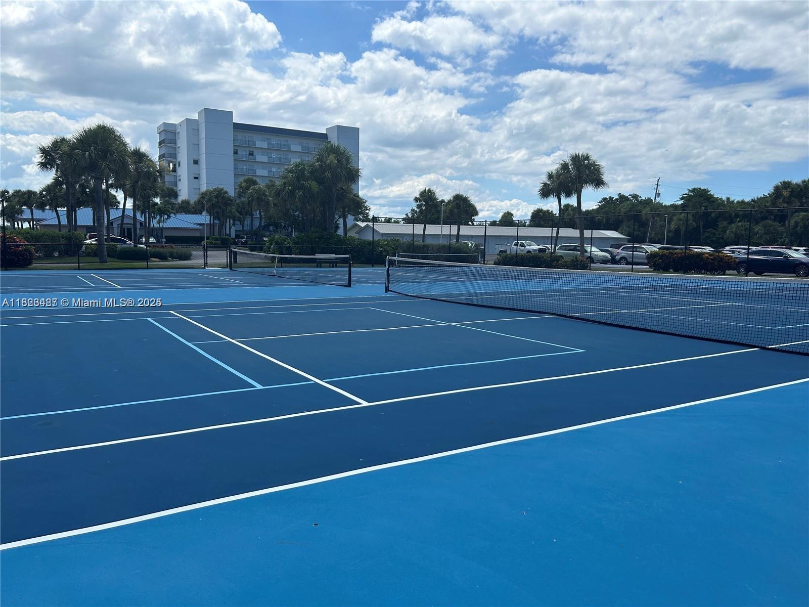 OCEAN HARBOUR CONDOMINIUM - Residential Lease