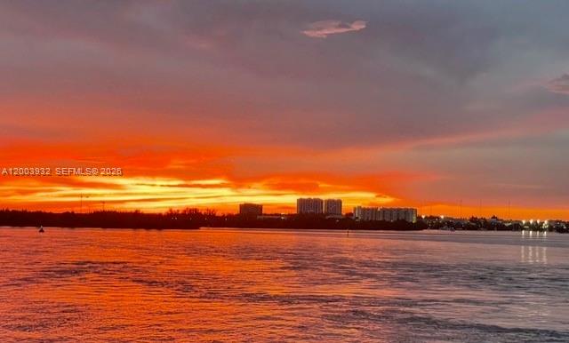 WATERS EDGE HOUSE CONDO - Residential Lease