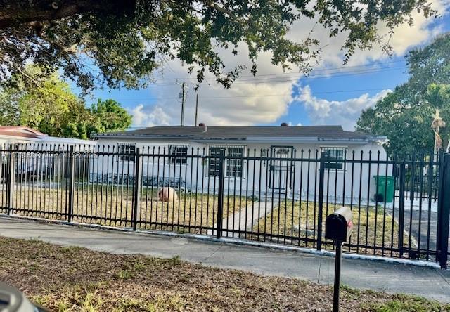 Property for Sale at 4800 Nw 191st St, Miami Gardens, Broward County, Florida - Bedrooms: 3 
Bathrooms: 1  - $490,000
