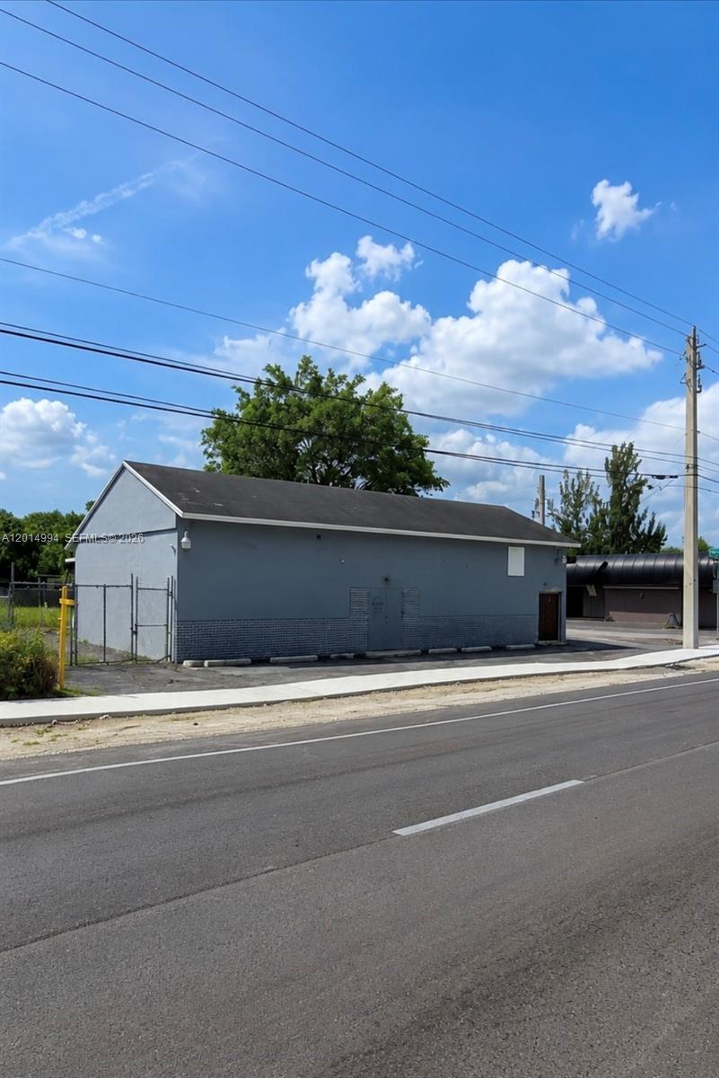 23095 S Dixie Hwy