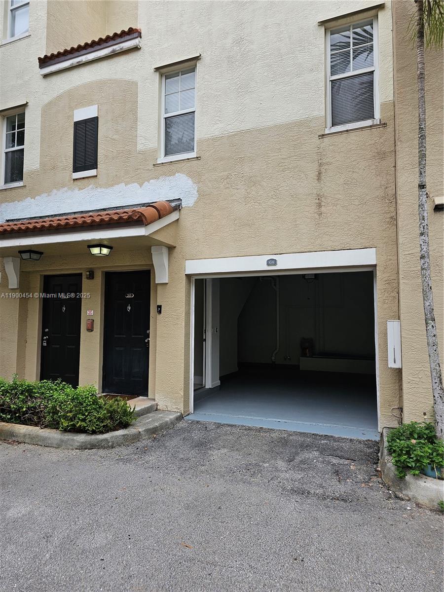 EL-AD POINCIANA CONDO - Residential Lease