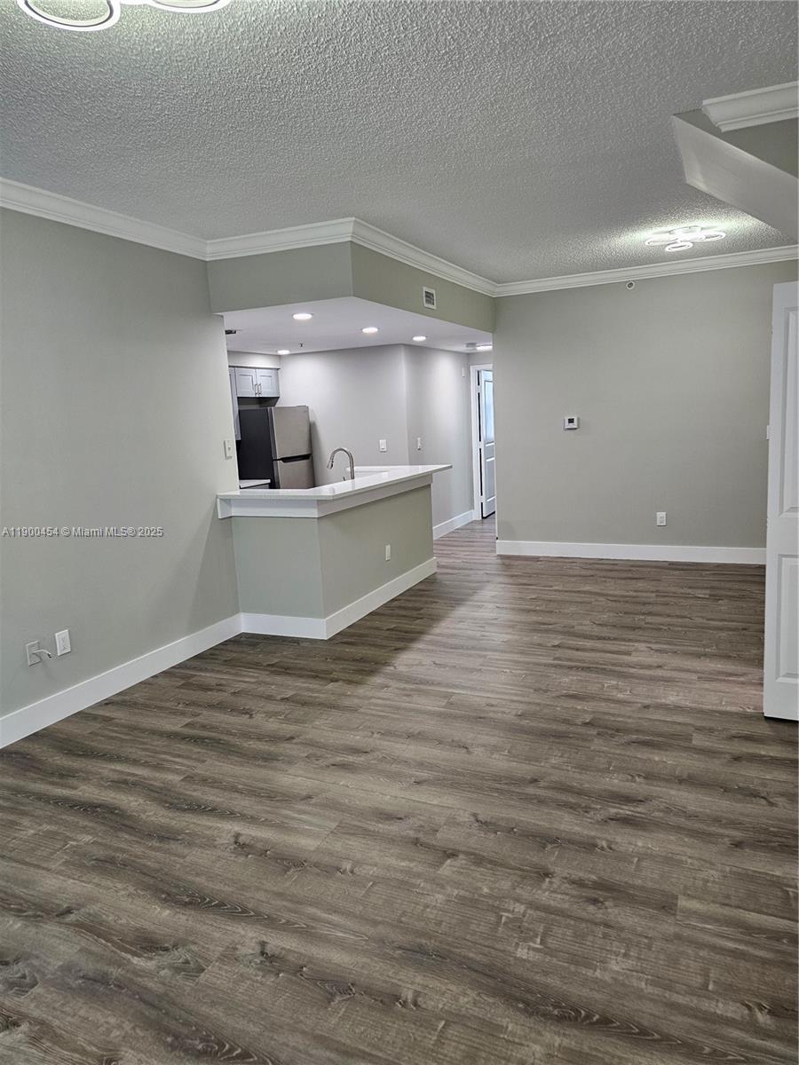 EL-AD POINCIANA CONDO - Residential Lease