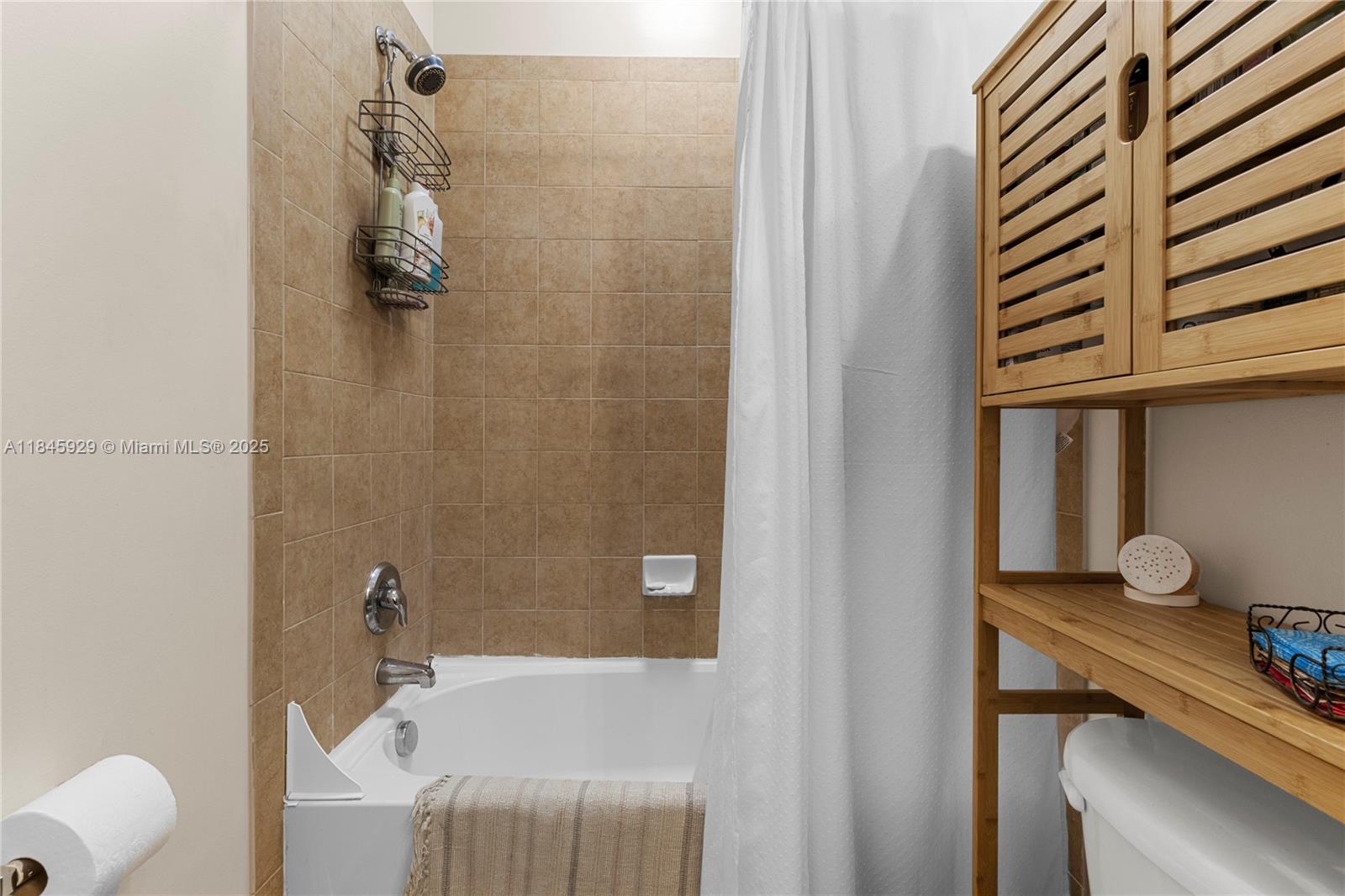 MEADOW PINES - Residential