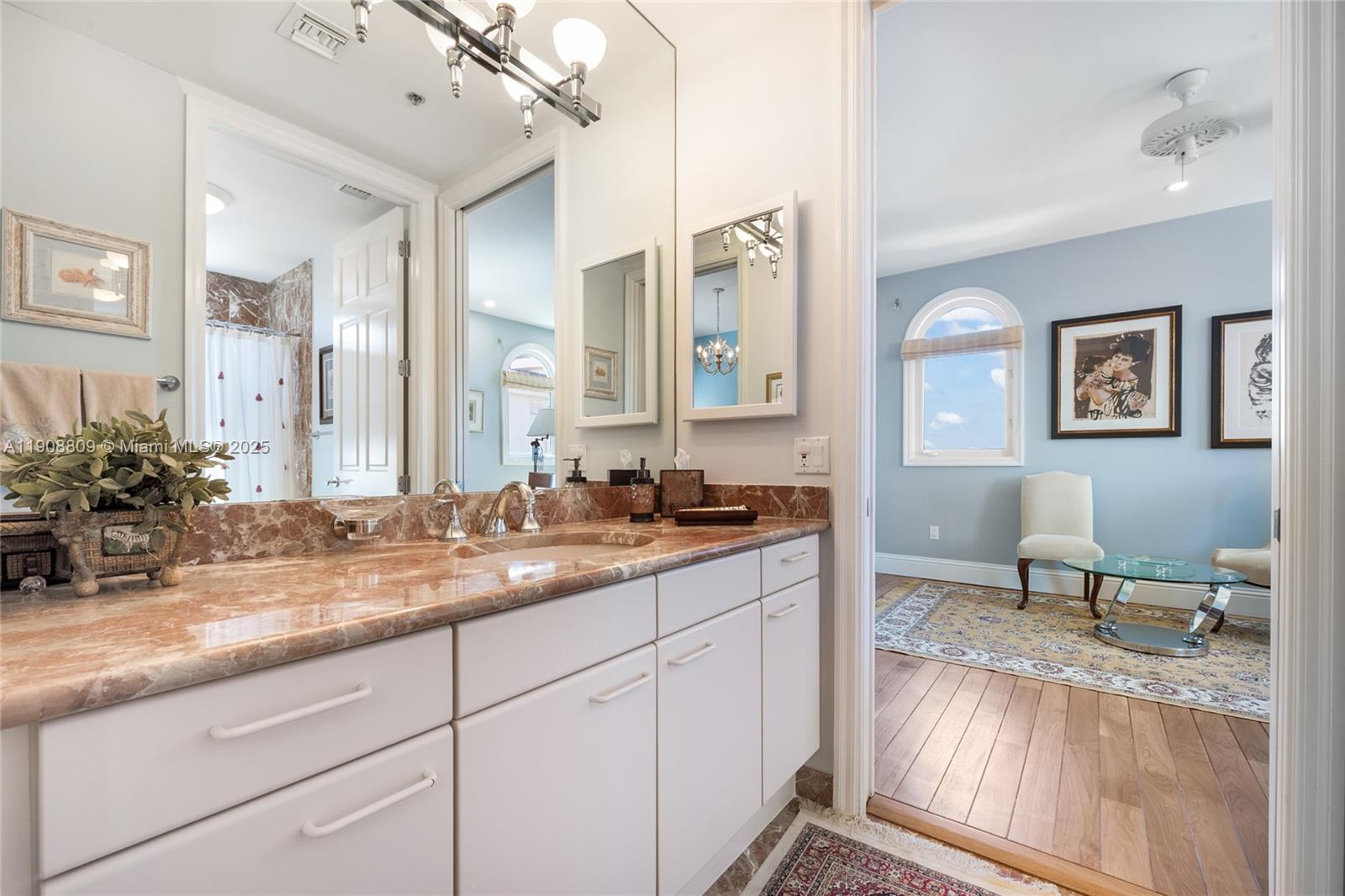 DEERING BAY CONDO I - Residential Lease