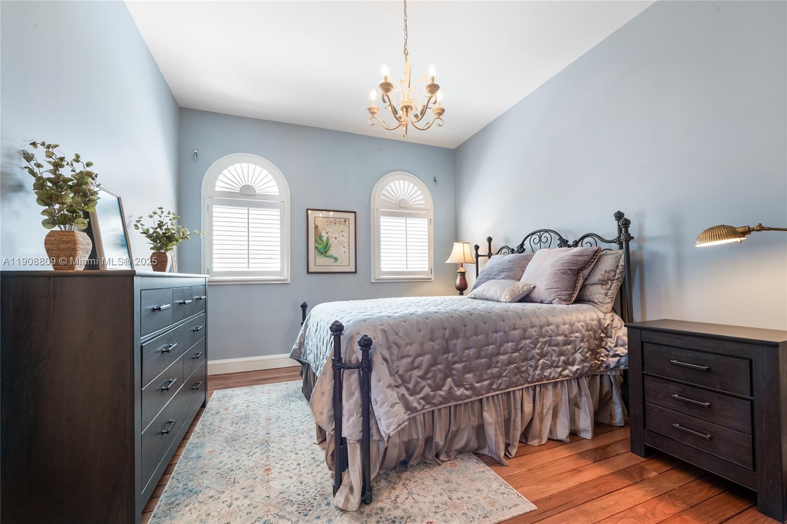 DEERING BAY CONDO I - Residential Lease