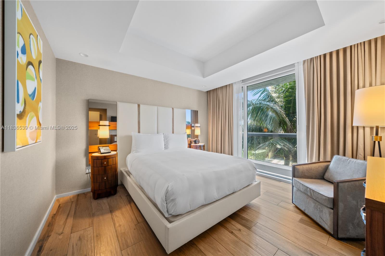 551 FLB CONDOMINIUM RESID - Residential