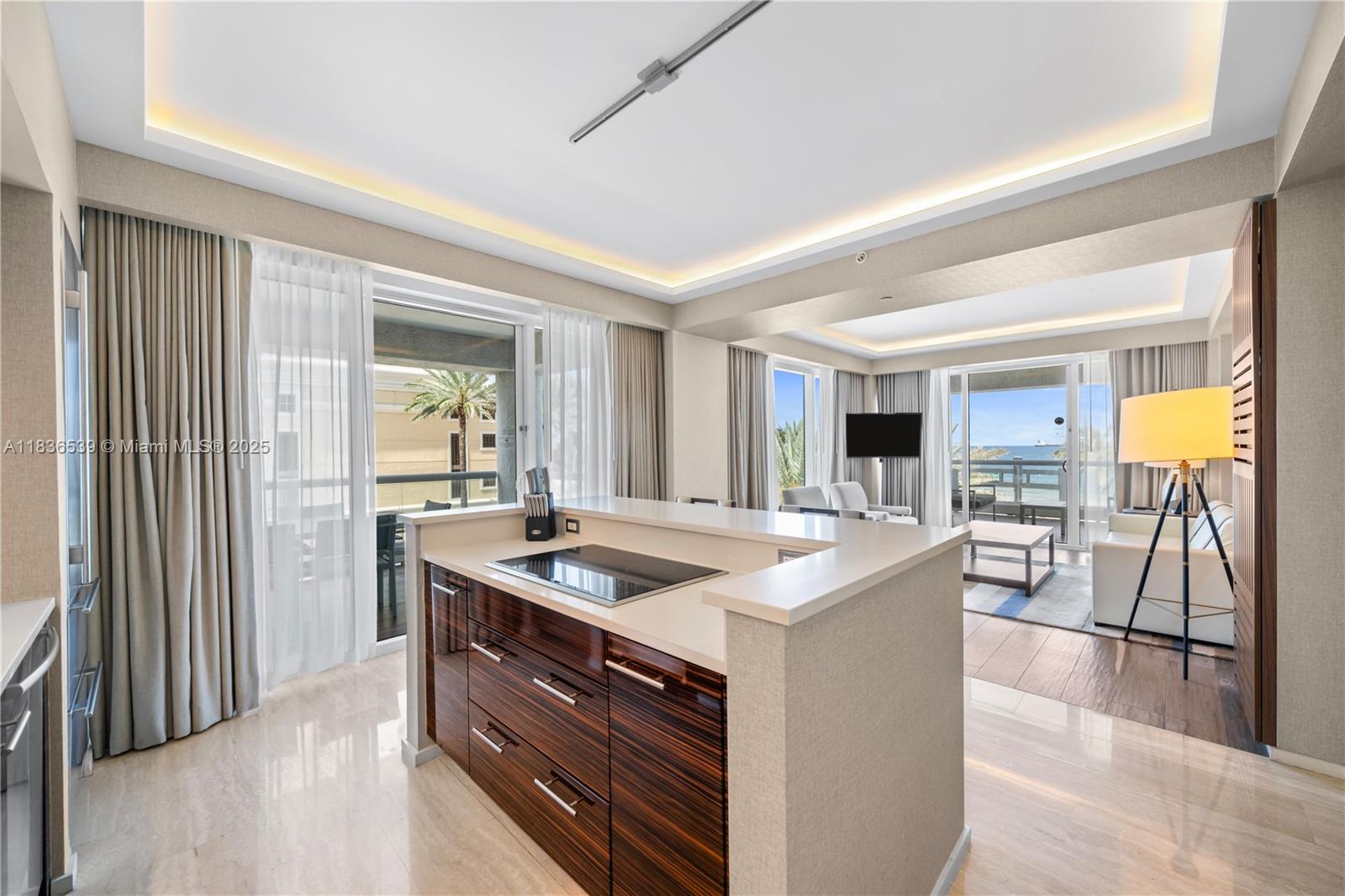 551 N Fort Lauderdale Beach Blvd R201